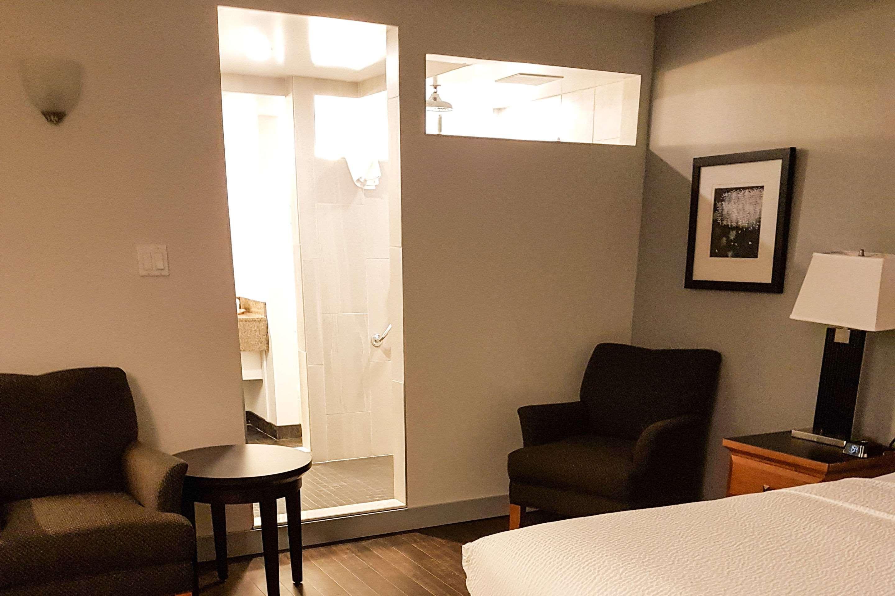 Quality Inn West Edmonton Buitenkant foto