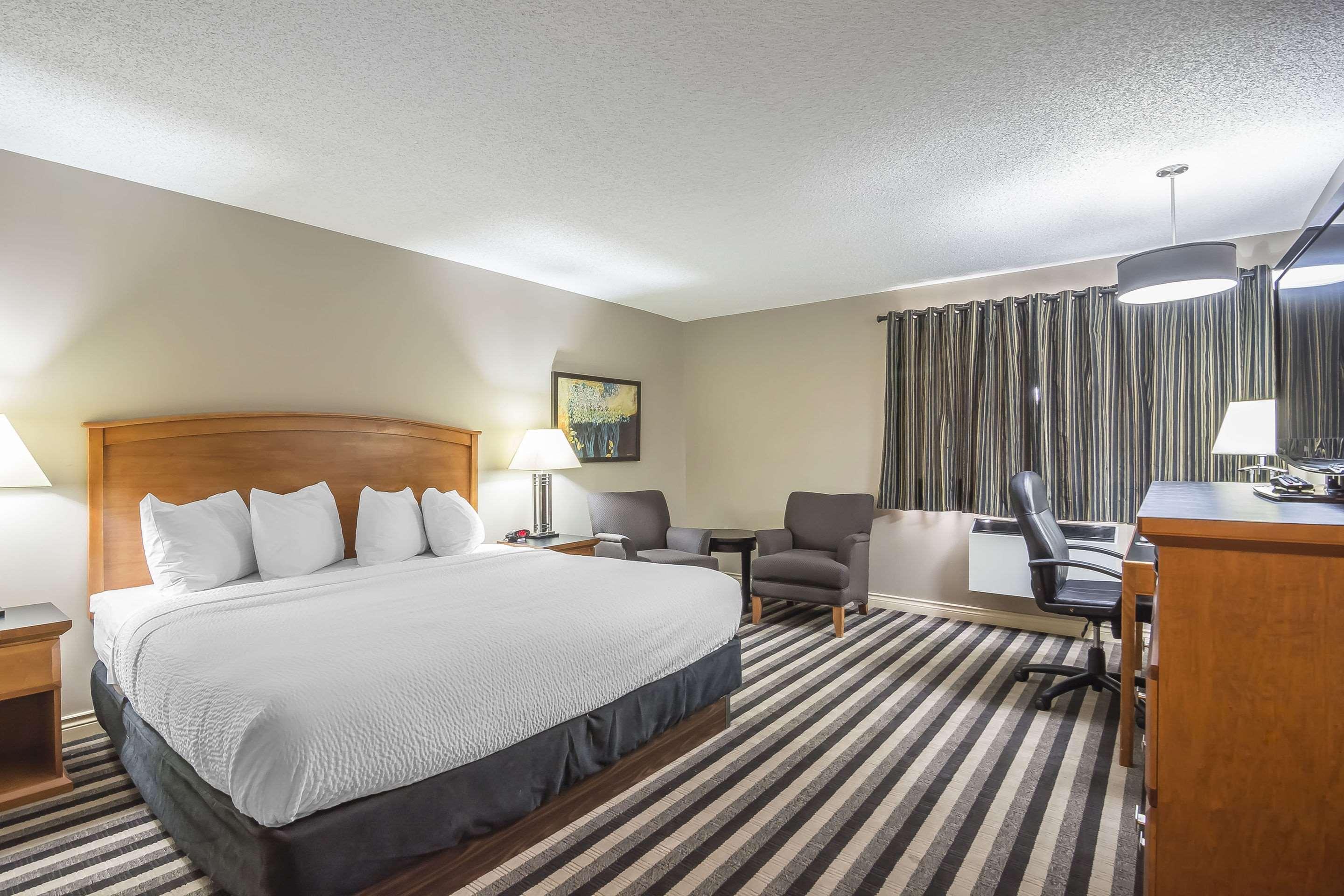 Quality Inn West Edmonton Buitenkant foto