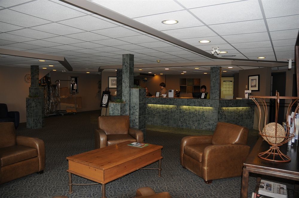 Quality Inn West Edmonton Buitenkant foto